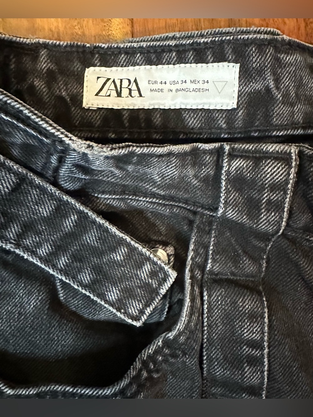 ZARA Detachable Cargo Denim Jeans - Picture 3 of 11